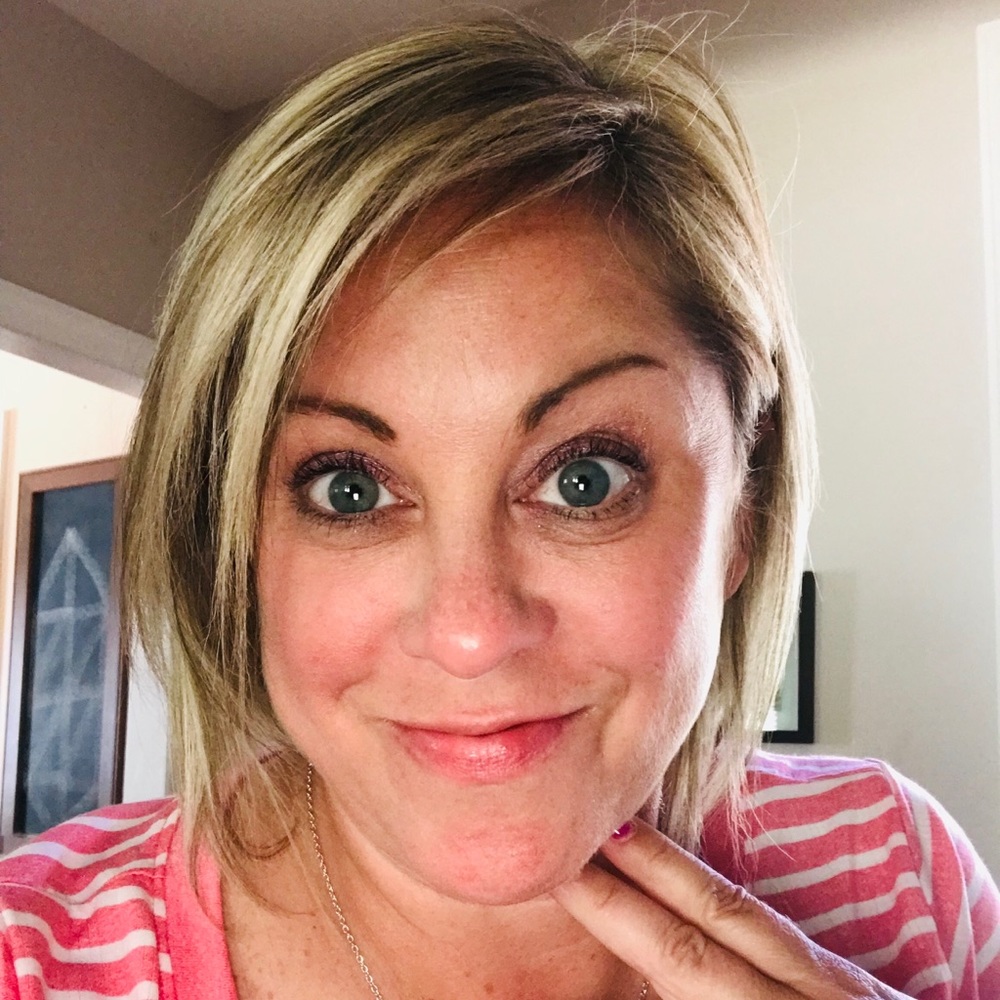 Meet your Posher, Jennifer